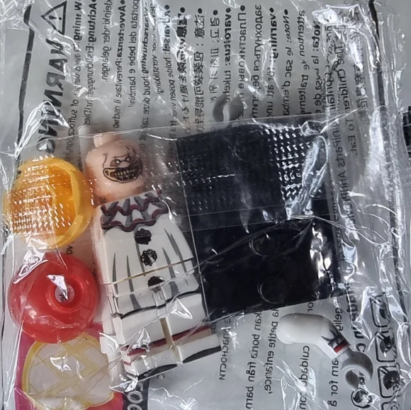 WM Assorted Building Block Mini Figures Set Of 10 - Picture 4 of 11